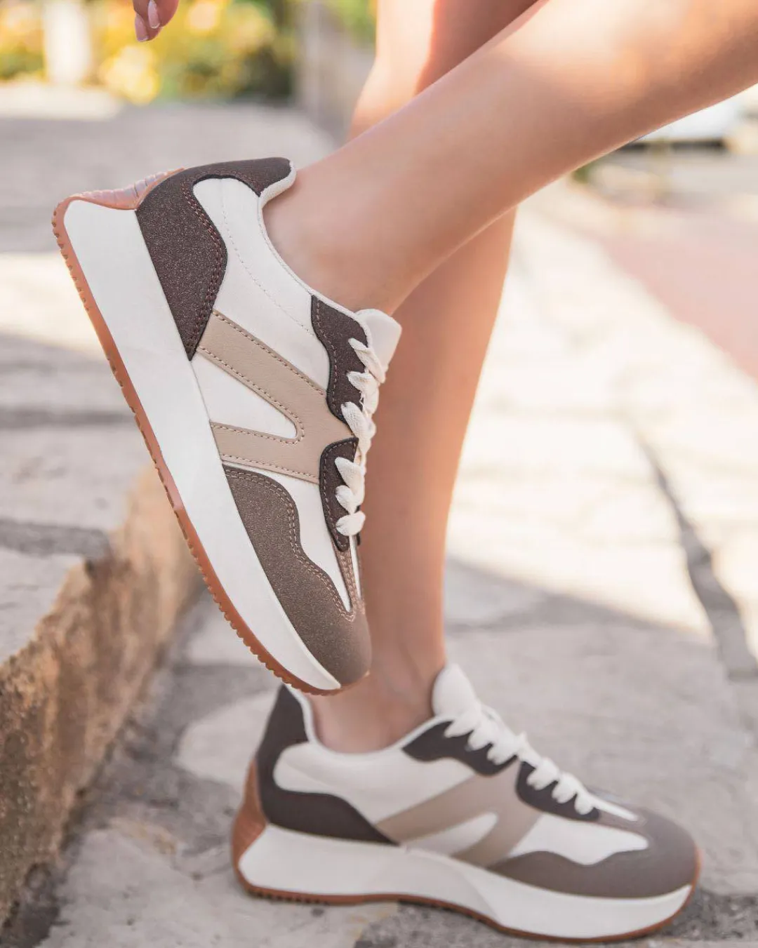 Outlet Casual Mode Basket femme à lacets - Amélia Camel