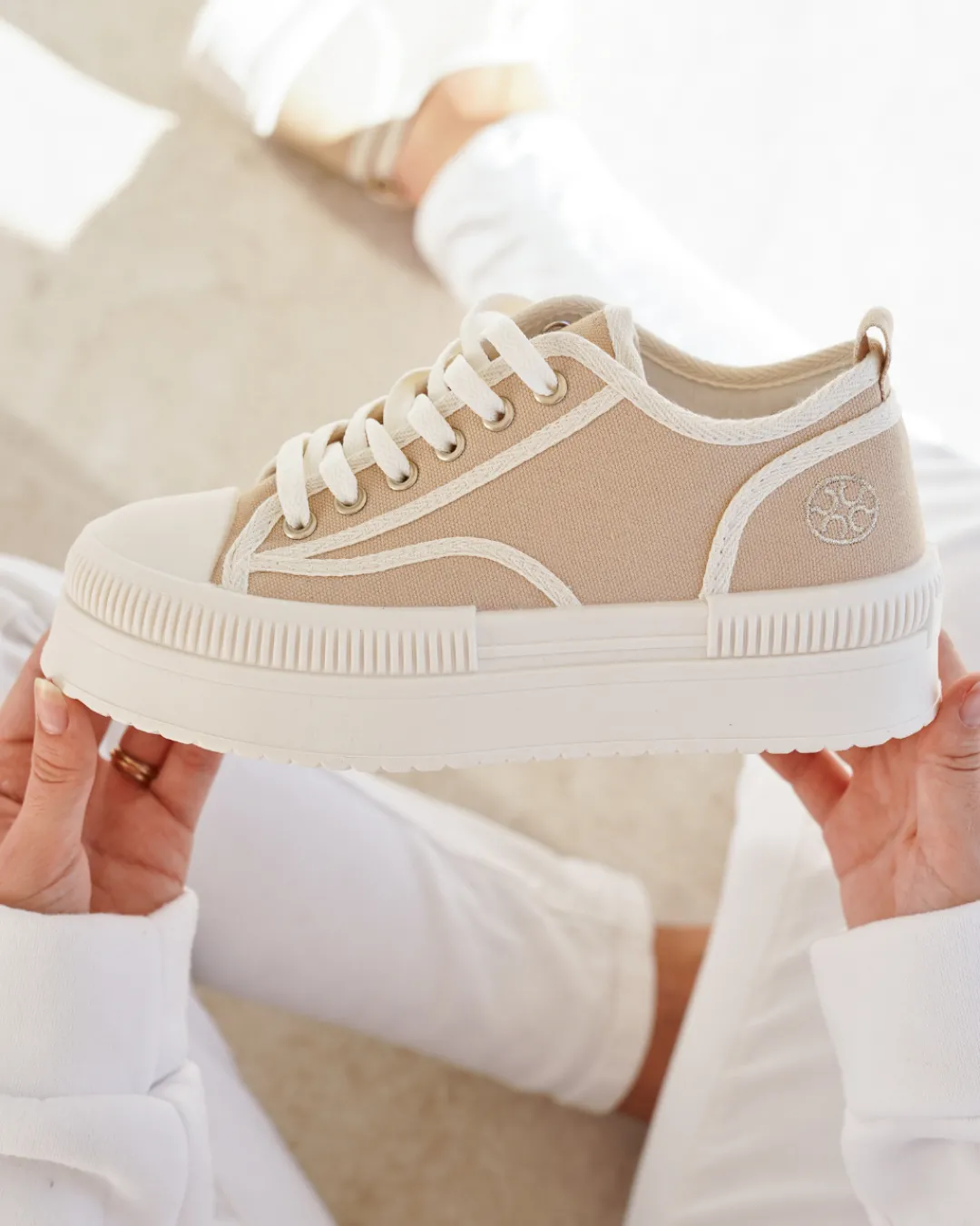 Discount Casual Mode Basket femme compensée à lacets - Odette Camel