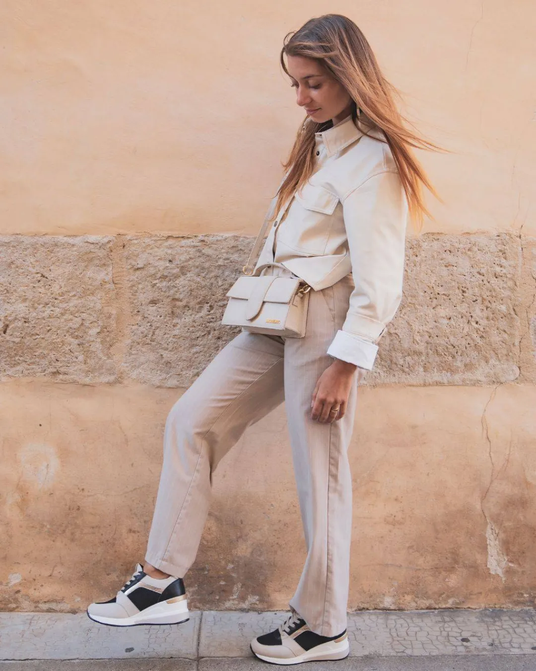 Outlet Casual Mode Basket femme compensée e à lacets - Caylee Noir