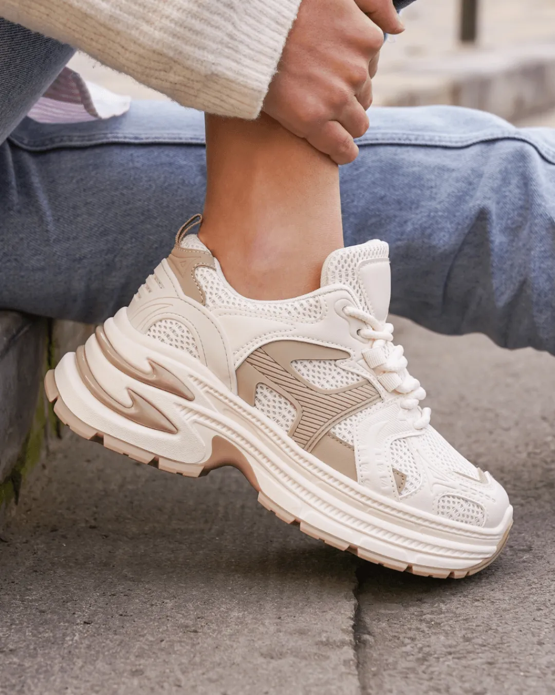 Hot Casual Mode Basket femme compensée à lacets - Arya Taupe