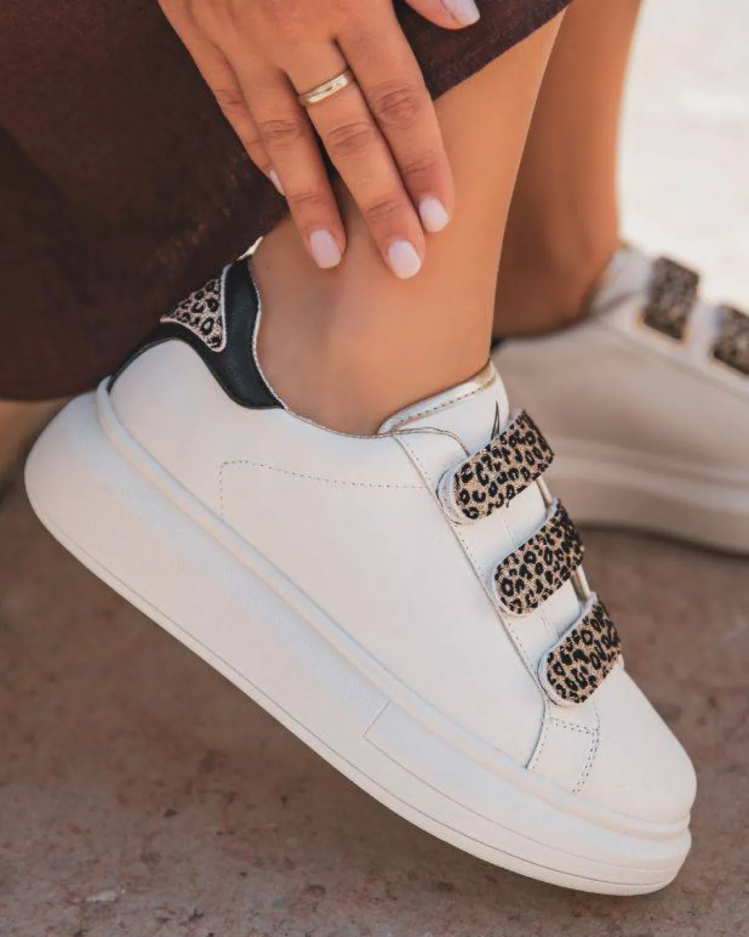 Outlet Casual Mode Basket femme scratch he léopard - CL24 LEO Blanc