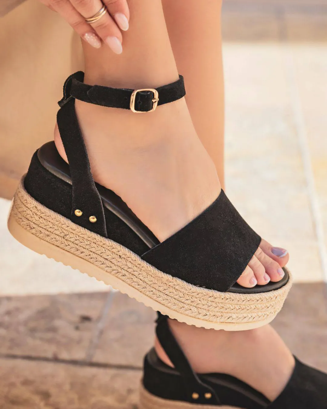 Sale Casual Mode Sandale femme compensée CUIR - MJNP92 Noir